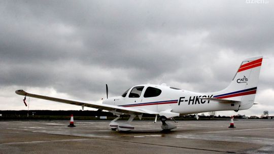 Prezentacja na radomskim lotnisku