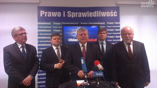 Prezydent Komorowski - „Obiecał i oszukał” - twierdzi PiS