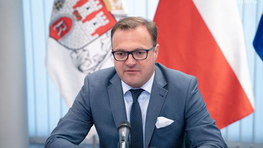 Prezydent złożył wniosek o uchylenie decyzji radnych w sprawie obniżki wynagrodzenia