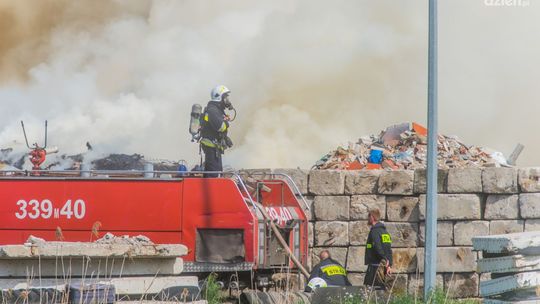 Prokuratura prowadzi dochodzenie w sprawie pożaru w Radkomie