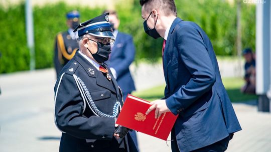 Promesy na samochody dla OSP