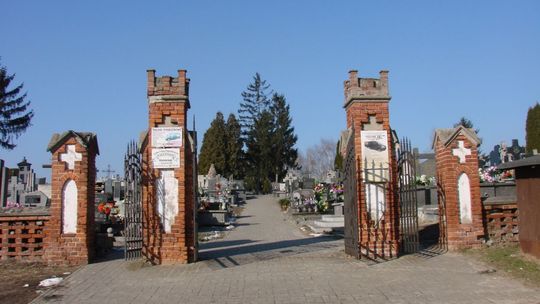 PROMNA. Cmentarz zabytkiem