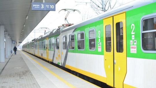 Protest na przejeździe. Zmiany na trasie Warszawa – Grodzisk Mazowiecki, Kraków, Łódź [AKTUALIZACJA]