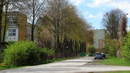 Przebudowa ul. Sadkowskiej. Powstanie nowa droga między dwiema szkołami