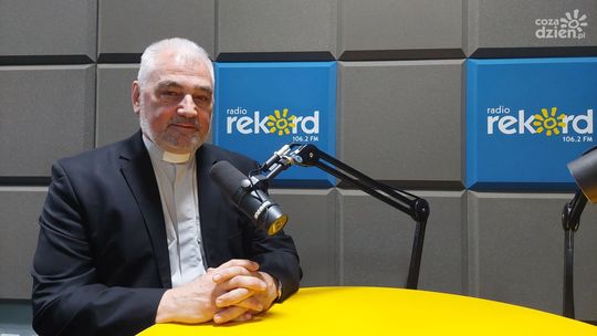 Przed nami nocne pielgrzymki kobiet i mężczyzn