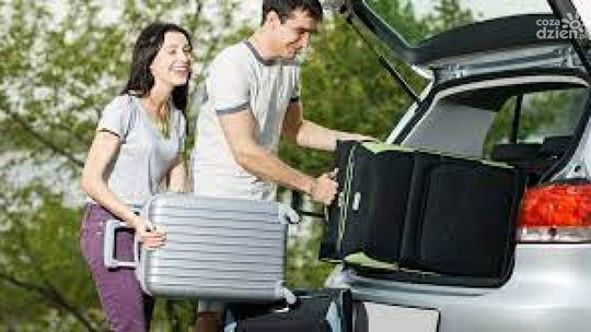 Przed wyjazdem na wakacje nie zapomnij o tych obowiązkach