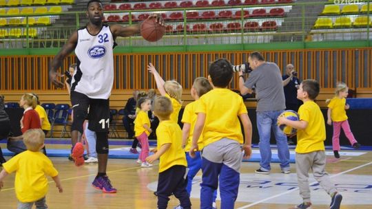 Przedszkolaki na treningu ROSY