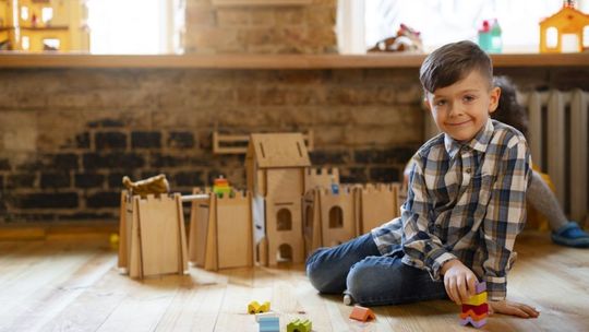 Przegląd zabawek z drewna dla chłopców