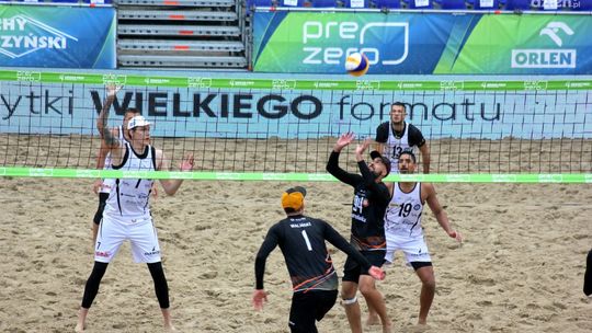 Przegrana Cerradu Enei Czarnych Radom na piasku w Krakowie