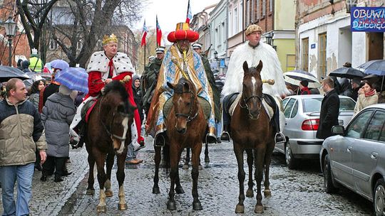 Przejdzie Orszak. Zmiany w rozkładzie, utrudnienia w ruchu