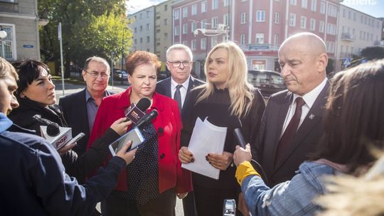 Przepraszam, kto tu ma pierwszeństwo?