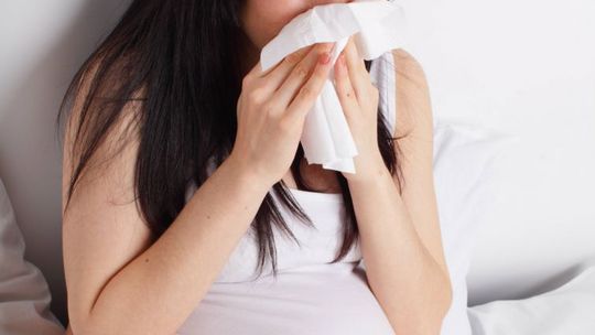 Przeziębienie w ciąży - dowiedz się, jak je leczyć?