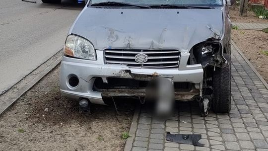 Przybyszew. 20-latek zjechał na chodnik i potrącił pieszą 