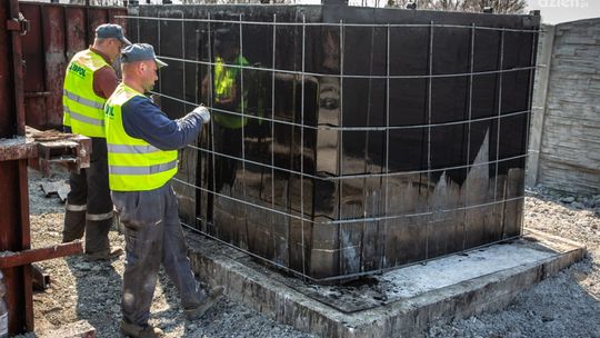 Przydomowe szambo pod podjazdem