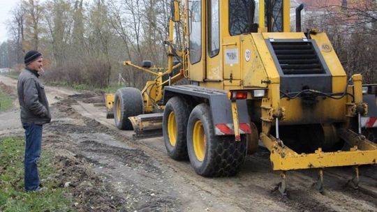 Przytyk. Przebudowa drogi we Wrzeszczowie