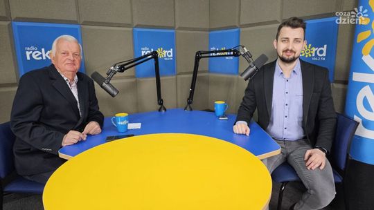 Pszczoła: Mieszkańcy, którzy pojawili się na sesji chcieli nas "zjeść". To były nawiedzone osoby, które wierzą w nierealne sytuacje
