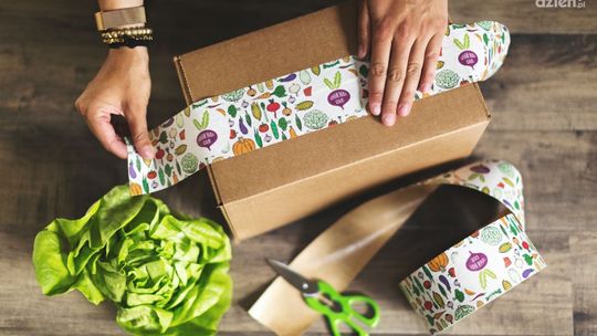 Pudełko fasonowe, czy zwykły karton? — Dobieramy opakowania kartonowe do wysyłki!