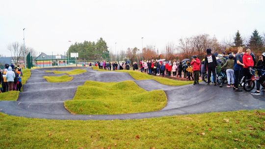 Pumptrack w Ciepielowie już otwarty