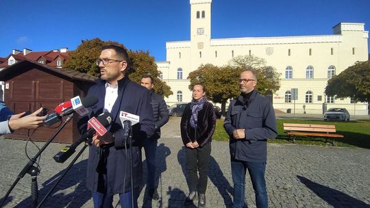 Radni PiS: "Podwyżka +" od prezydenta