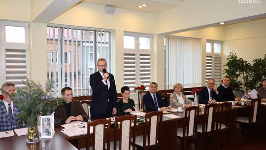 Radni Zwolenia przyjęli budżet. Jakie inwestycje będą realizowane?
