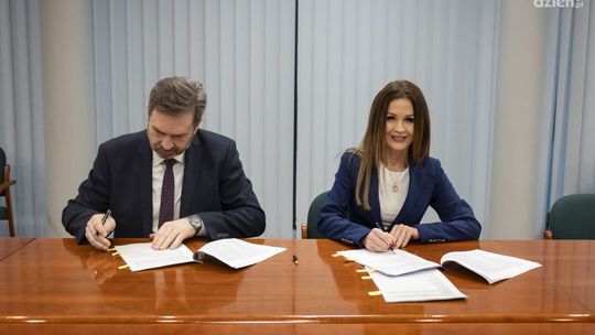 Radom będzie nadal korzystał ze Zintegrowanego Systemu Zarządzania Oświatą