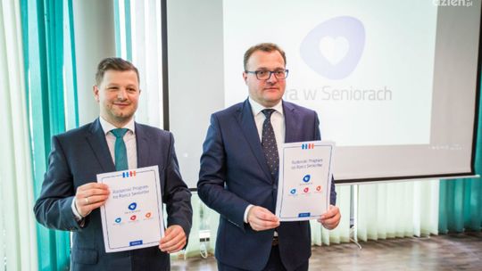 Radom wspiera seniorów