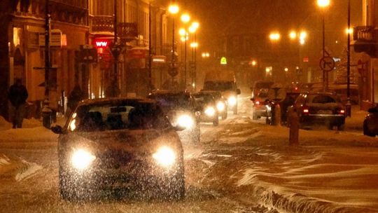 RADOM: Wszystkie ulice są przejezdne. Jest bardzo ślisko!