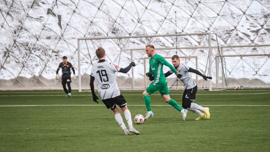 Radomiak Radom rusza na zgrupowanie do Portugalii po wygranej w pierwszym sparingu Radomiak Radom rusza na zgrupowanie do Portugalii po wygranej w pierwszym sparingu