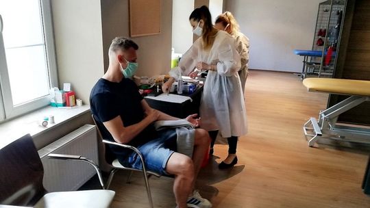 Radomiak po kolejnych badaniach i wewnętrznym sparingu