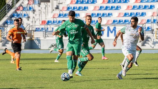 Radomiak w piątek zaprezentuje kibicom drużynę i koszulki Radomiak w piątek zaprezentuje kibicom drużynę i koszulki