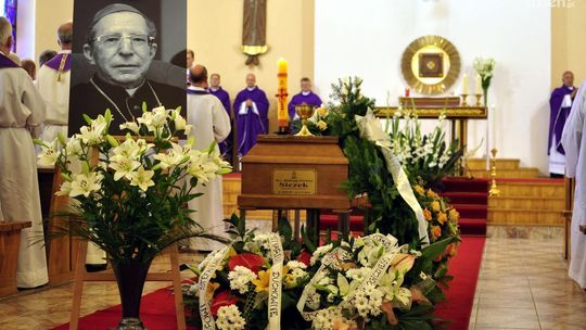 Radomianie żegnają biskupa