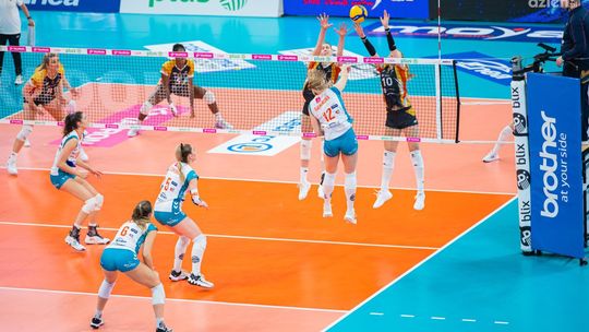 Radomka rozpoczyna druga rundę i powalczy o trzeci triumf z rzędu