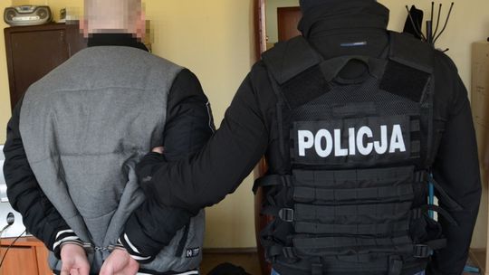 Radomscy policjanci zatrzymali top-poszukiwanego