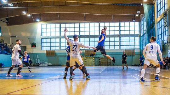 Radomscy szczypiorniści wygrali, ale spadli z ligi