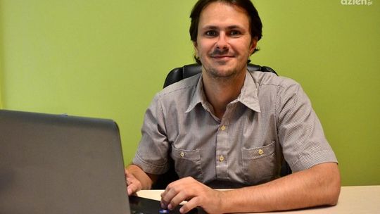 Radomski fizyk wyjaśnia zagadki wszechświata Radomski fizyk wyjaśnia zagadki wszechświata