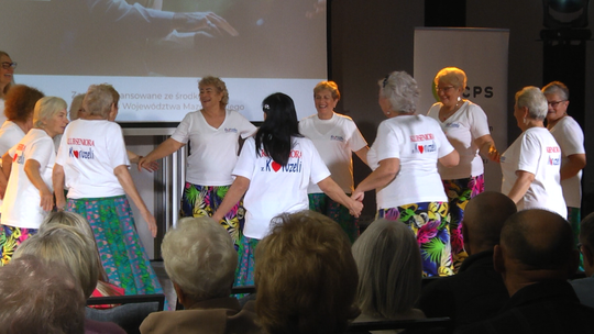 Radomski zespół „Karuzela” wystąpił na Szóstym Przeglądzie Artystycznym Twórczości Osób Starszych w Warszawie