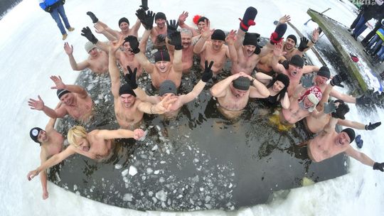 Radomskie Morsy kąpały się wśród śniegu