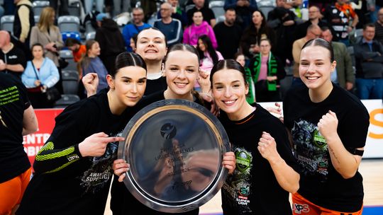 Radomskie szczypiornistki w elicie. "Spełniłyśmy nasze marzenie"