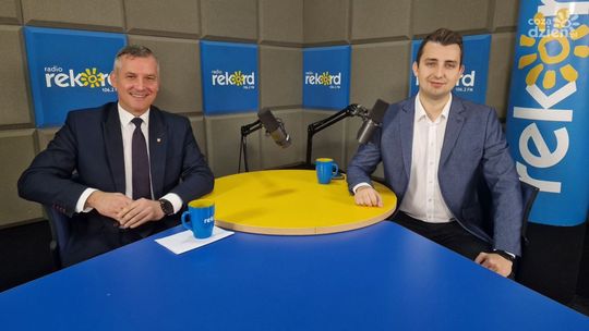 Rajkowski: Budowa szkoły drzewnej w Garbatce-Letnisku jest prowadzona wzorowo