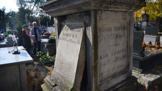 Ratujmy piękne cmentarne zabytki