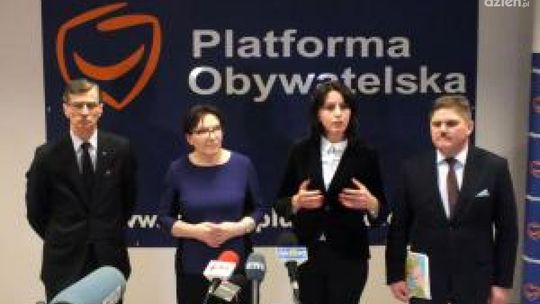 Razem w obronie samorządów