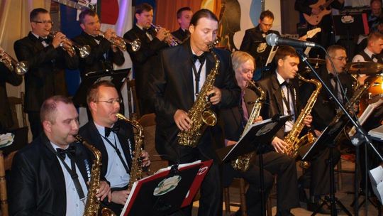 Recital Grzegorza Murdzy z big bandem "Mundana"
