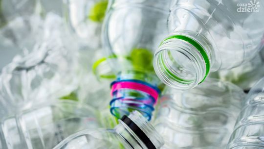 Recykling butelek PET – co zrobić z plastikowymi butelkami?