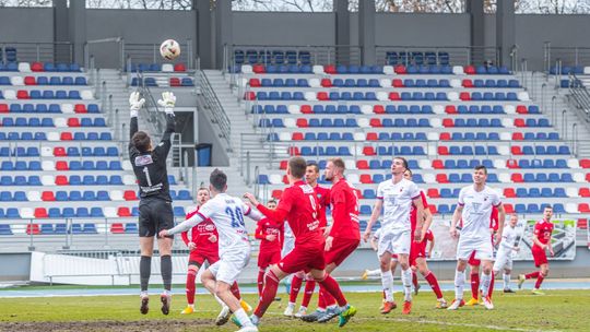 Remis Broni z GKS-em Wikielec