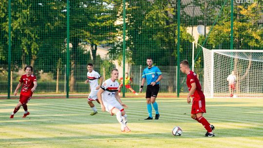 Remisowe starcia Oskara i Pilicy w IV lidze