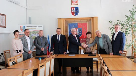 Remont drogi powiatowej w gminie Przyłęk