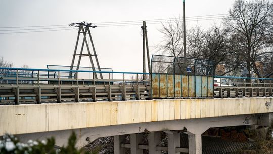 Remont wiaduktu. 21 nadal objazdem