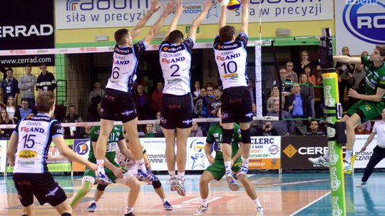 Rewelacyjny beniaminek rywalem Czarnych