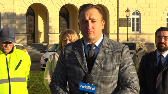Rewitalizacja Rynku i Żeromskiego, koniec z mieszkaniami komunalnymi. Konfederacja składa poprawki do budżetu