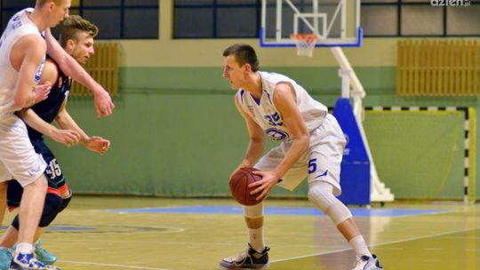Rezerwy Rosy przegrały z wiceliderem
